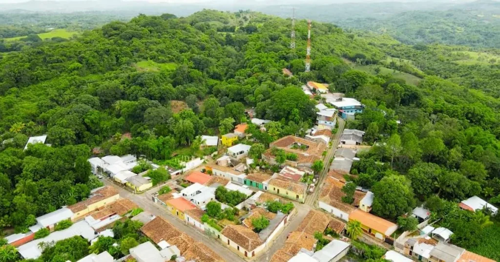 1. Tenancingo El Salvador %E2%80%93 A Hilltop Of Devotion 1024x536